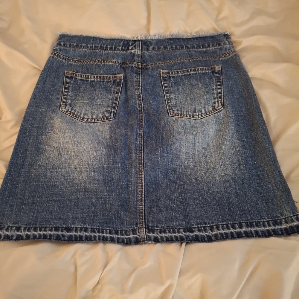 Faded Glory Women's Denim Blue Distressed A-line Mini Skirt - Picture 5 of 5